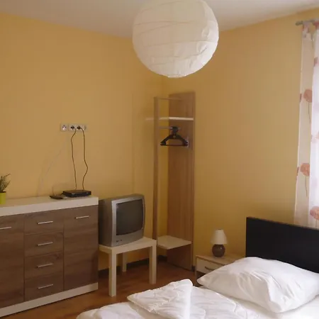 Freistehendes In Lancken Mit Sauna Dranske
